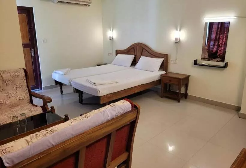 ホテル Sea Star Beach Resort Kovalam