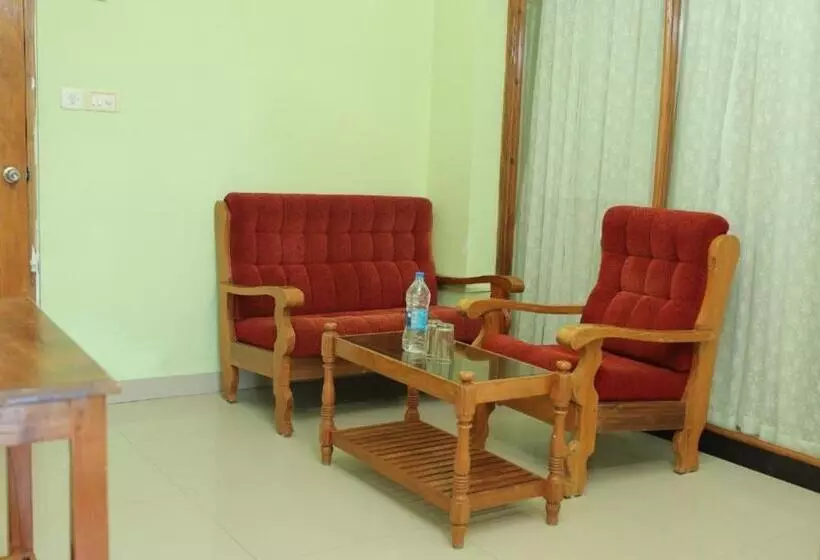ホテル Sea Star Beach Resort Kovalam