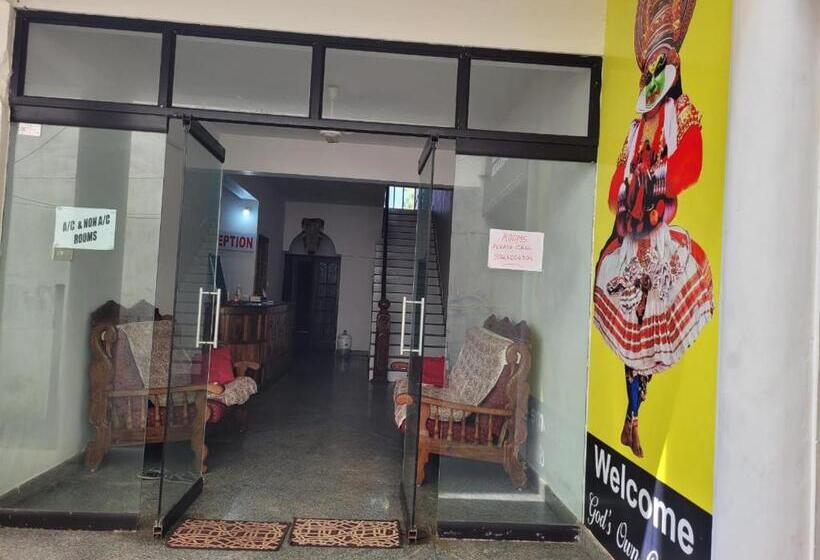 בית מלון כפרי Sea Star Beach Resort Kovalam