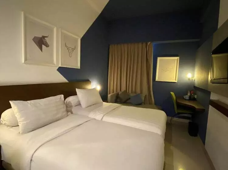 Ispi Hotel Cikarang Festival