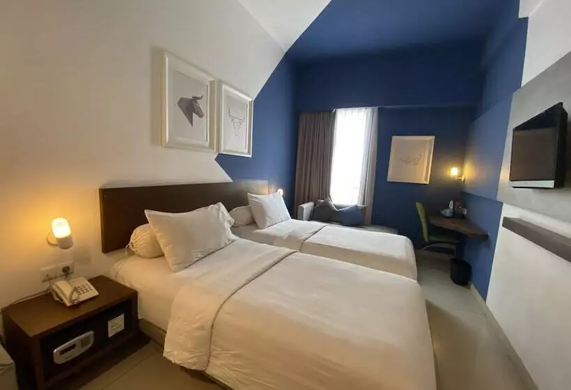 Ispi Hotel Cikarang Festival