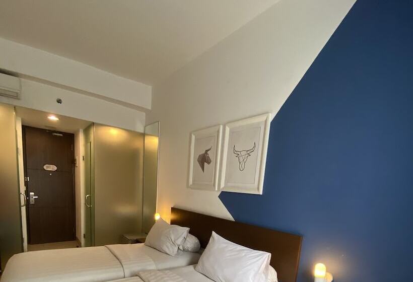 Ispi Hotel Cikarang Festival