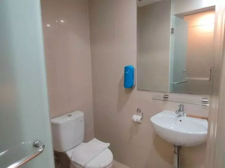 Ispi Hotel Cikarang Festival