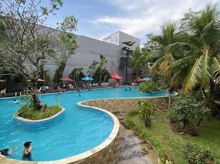 Ispi Hotel Cikarang Festival