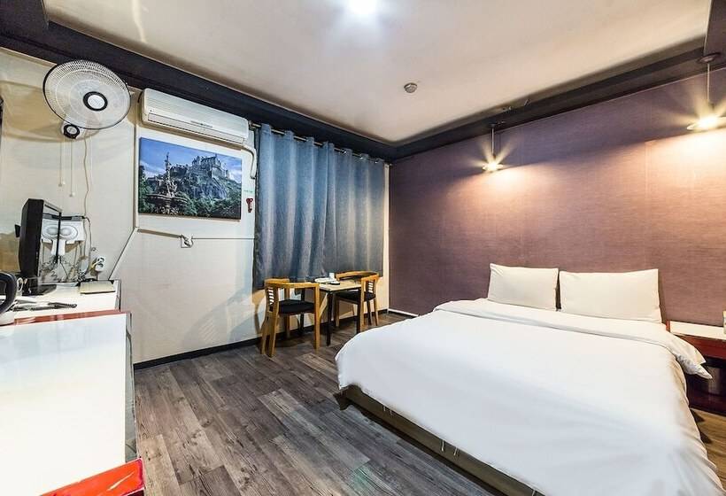 Motel Bucheon Java