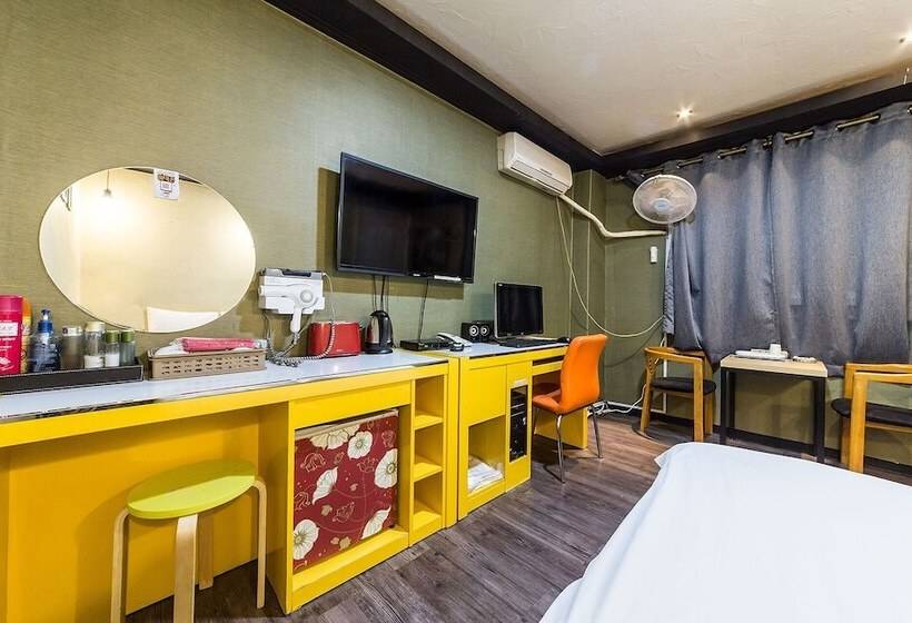 Motel Bucheon Java