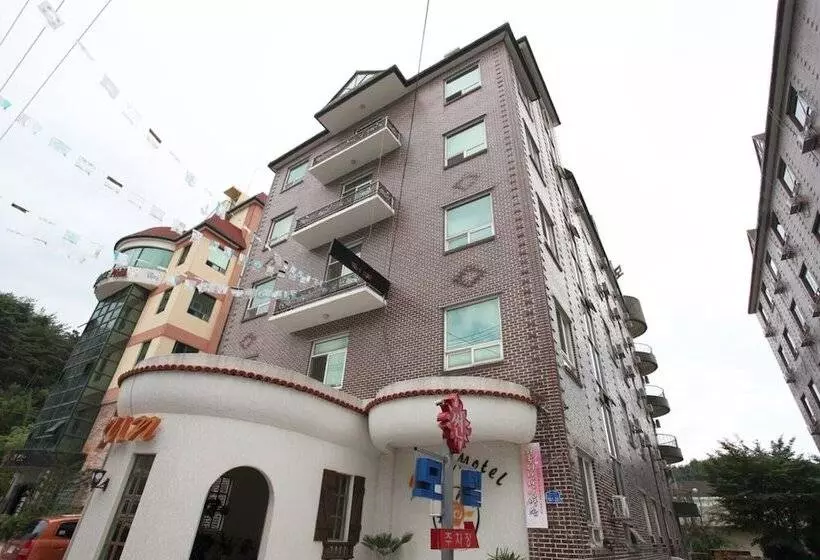 مُتل Cheonan Sun