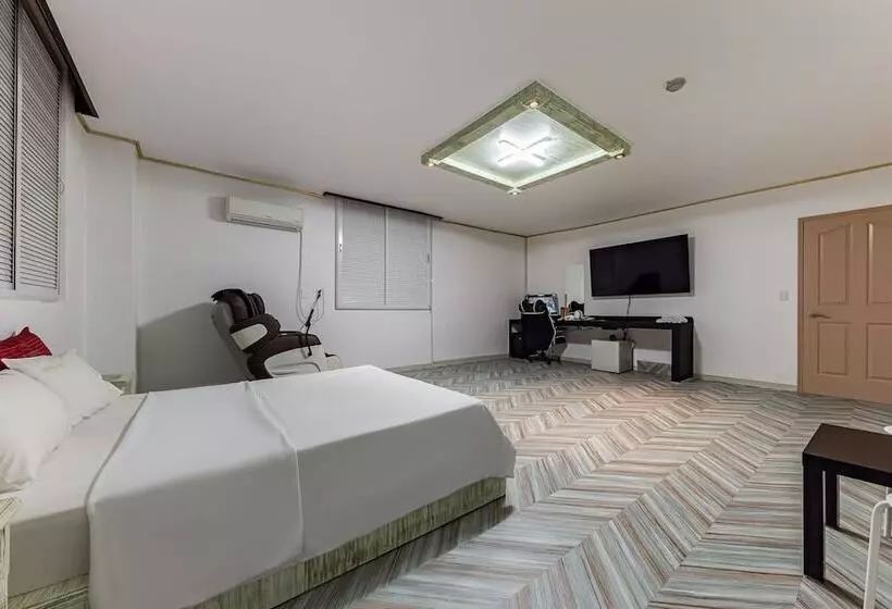 مُتل Cheonan Sun