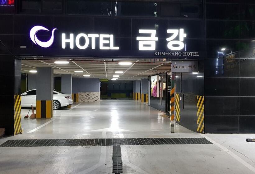 Motel Gongju Hotel Geumgang