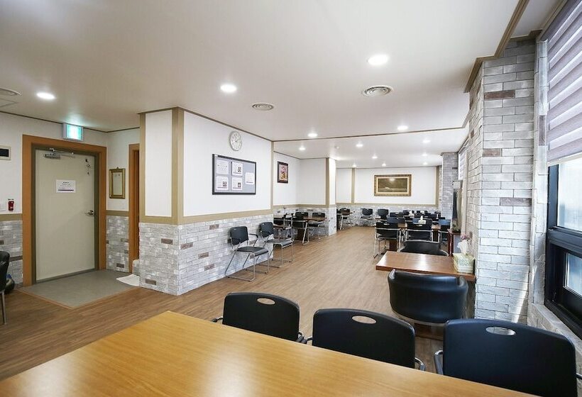 Motel Gongju Hotel Geumgang