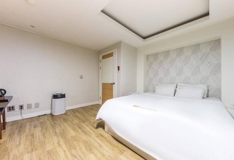 Motel Gongju Hotel Geumgang