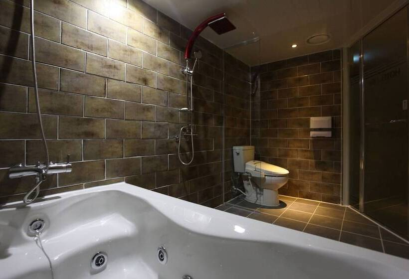 汽车旅馆 Sillim Lille