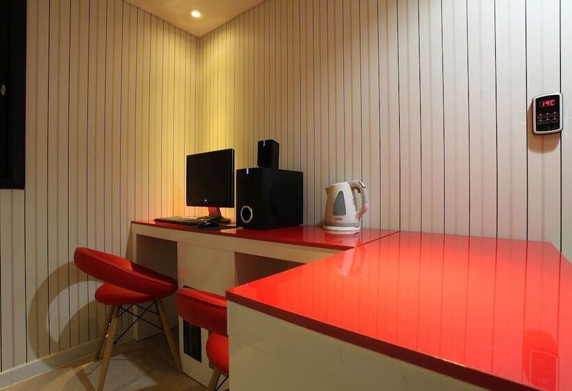 汽车旅馆 Sillim Lille