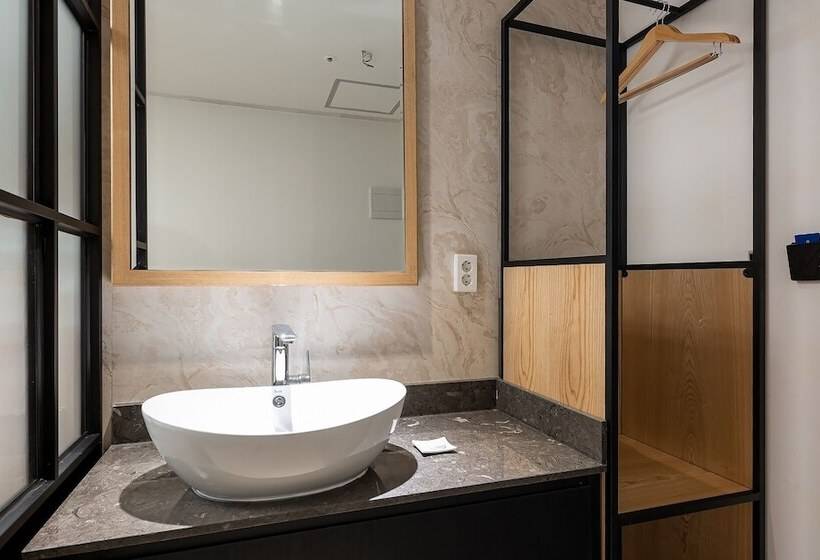 汽车旅馆 Songtan Hotel Corner Inn