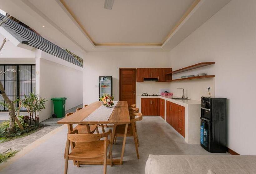 Пансион Sari Uma Canggu By Hospitality Bali