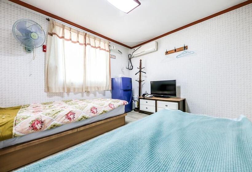 Seosan Emperor Motel