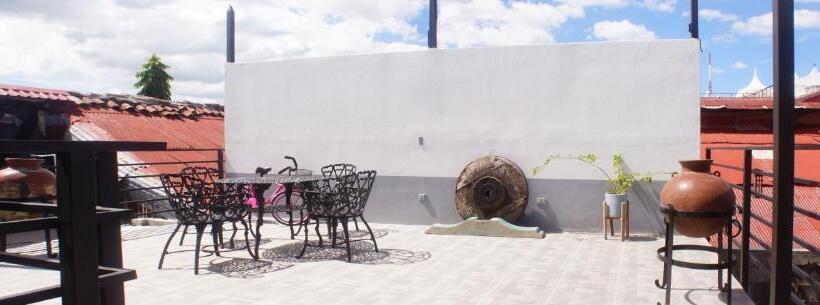 Terraza Catedral Hostel