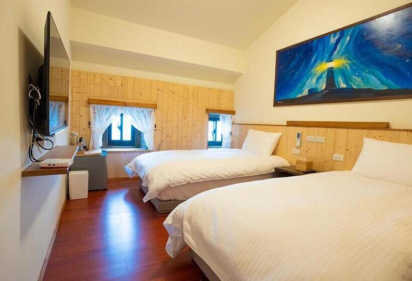 تختخواب و صبحانه Chin Be