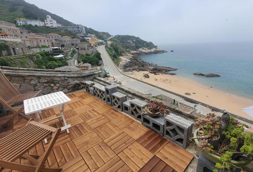 تختخواب و صبحانه Chin Be