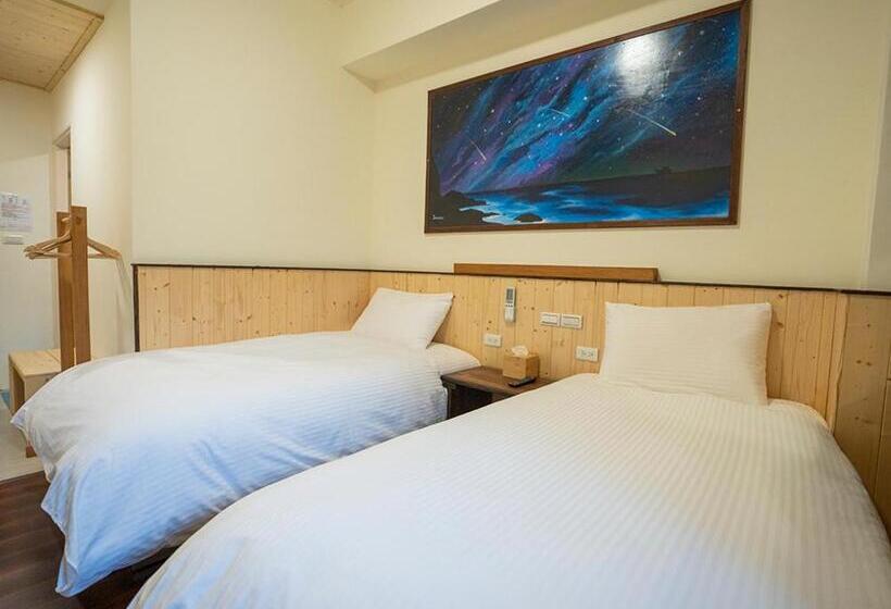 تختخواب و صبحانه Chin Be