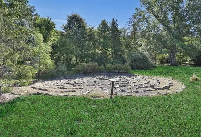 Aamiaismajoitus (B&B) Moondance Ridge Suites