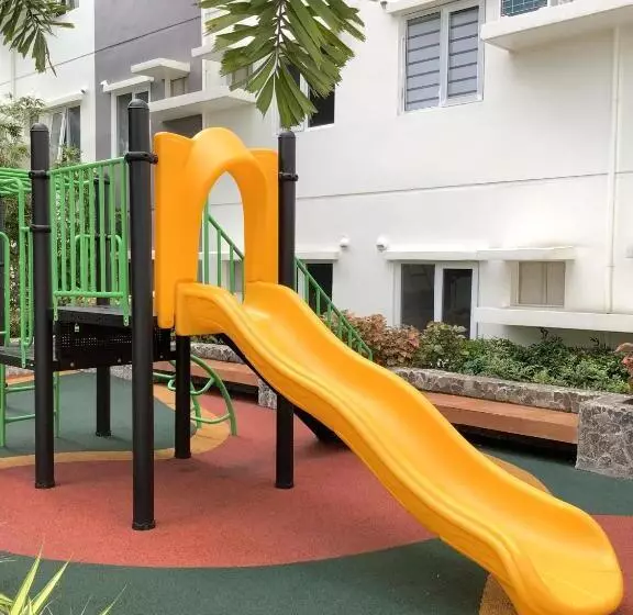 Symfoni Nichols Bossa Tower 2