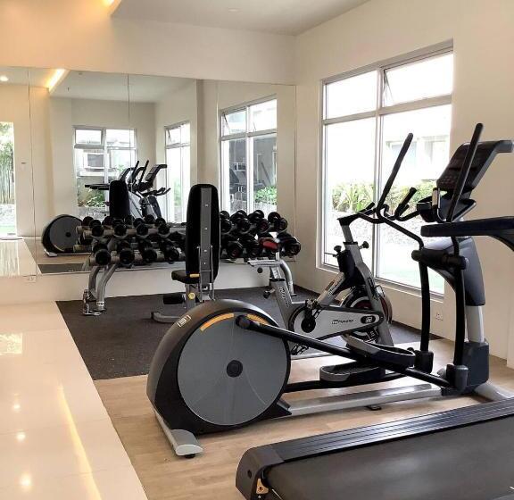 Symfoni Nichols Bossa Tower 2