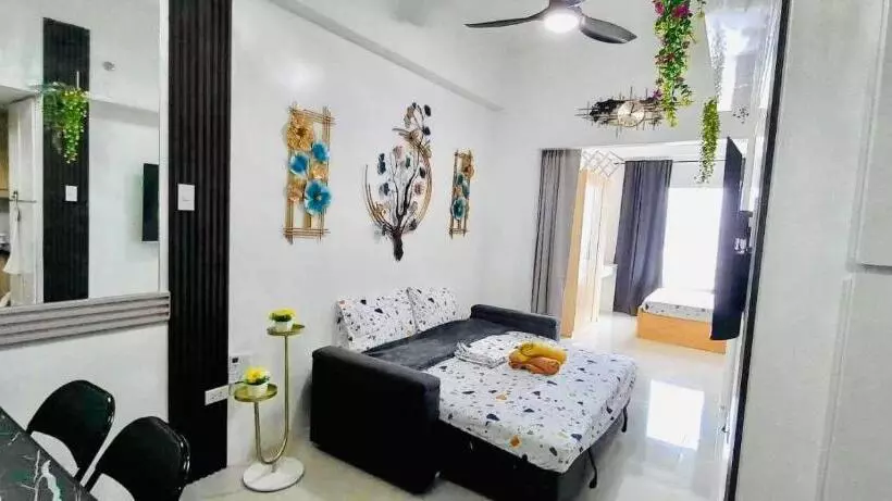 Group Friendly Cebu Condo With Mall Access