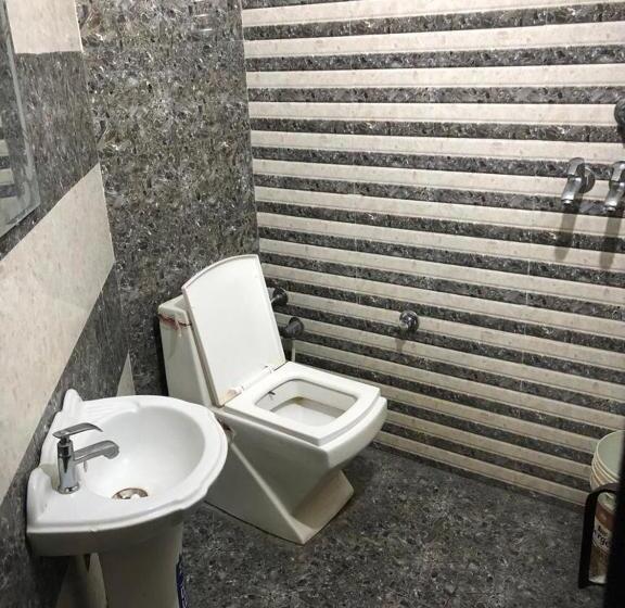 בית מלון כפרי Aman Lodge