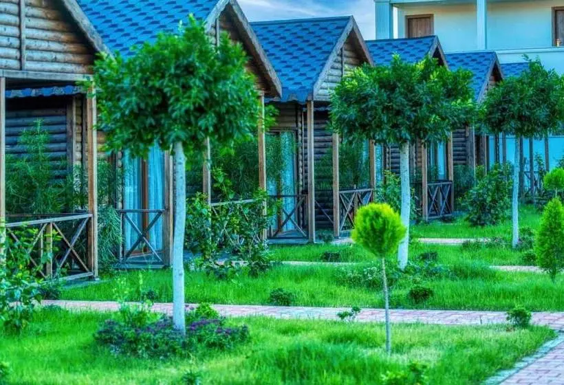 Hotelli Diamond Lord Bungalow