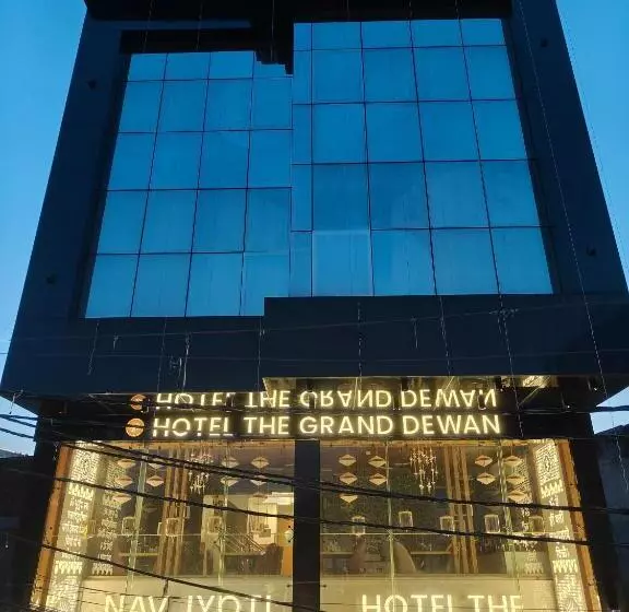 Hotelli The Grand Dewan