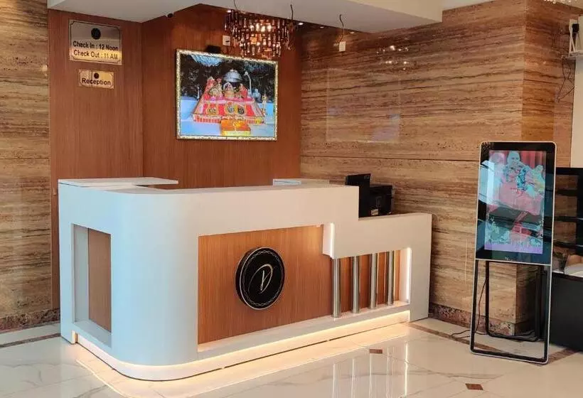 Hotelli The Grand Dewan