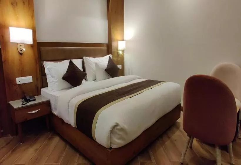 Hotelli The Grand Dewan