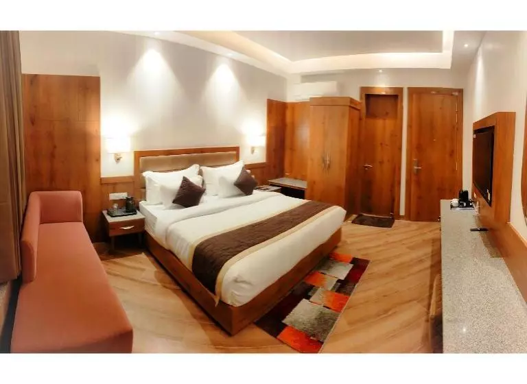 Hotelli The Grand Dewan