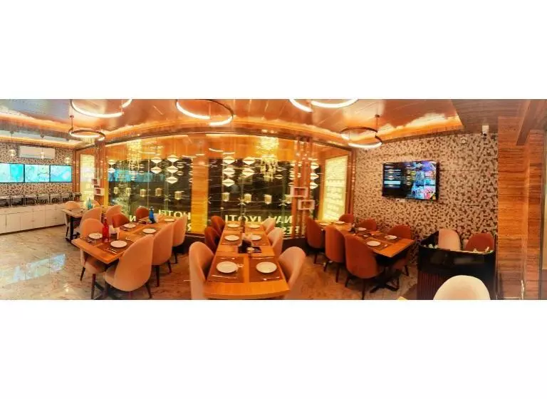 Hotelli The Grand Dewan