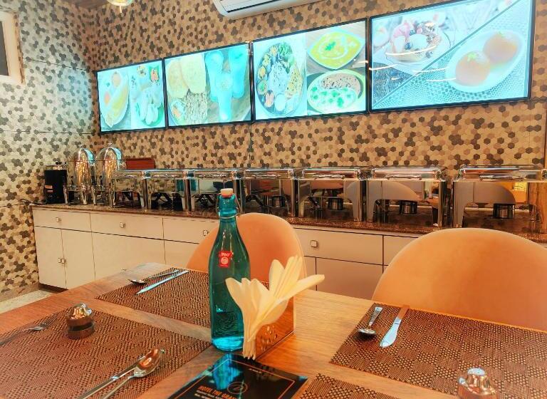 Hotel The Grand Dewan