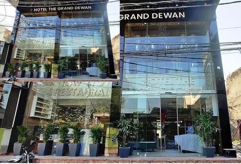 Hotelli The Grand Dewan