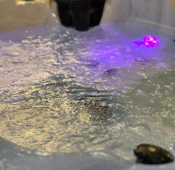 بنسيون Hillside Retreat Guest House