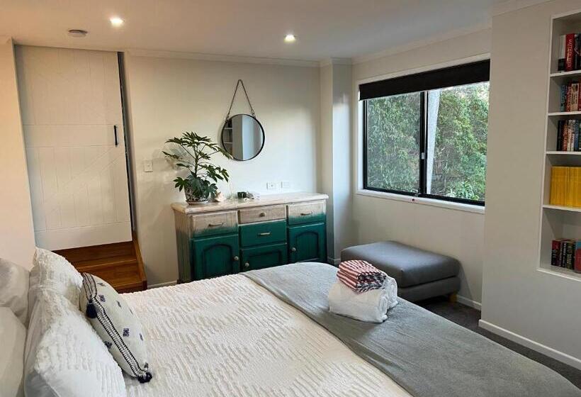 بنسيون Hillside Retreat Guest House