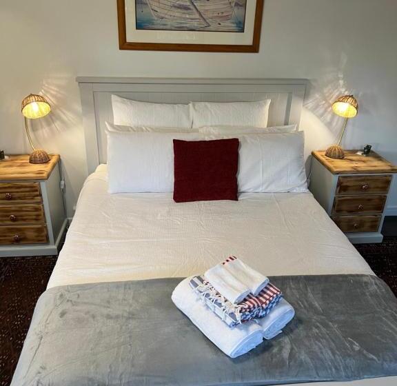 بنسيون Hillside Retreat Guest House