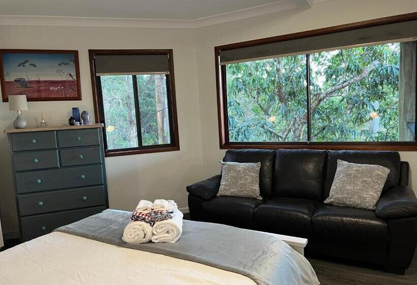 بنسيون Hillside Retreat Guest House