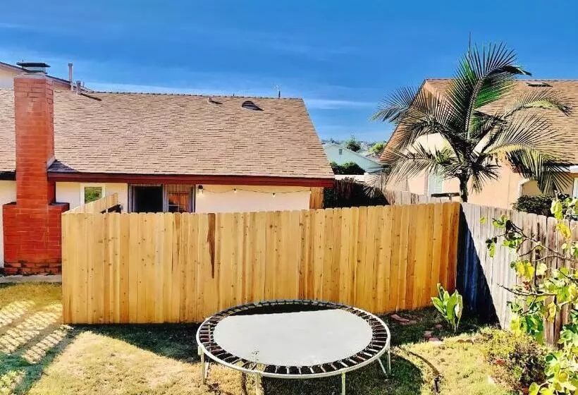 ペンション Magiq Private Master En Suite W Private Bathroom  Private Entrance Patio Yard No Shared Spaces