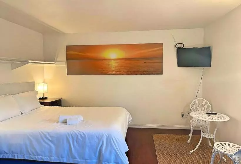 ペンション Magiq Private Master En Suite W Private Bathroom  Private Entrance Patio Yard No Shared Spaces