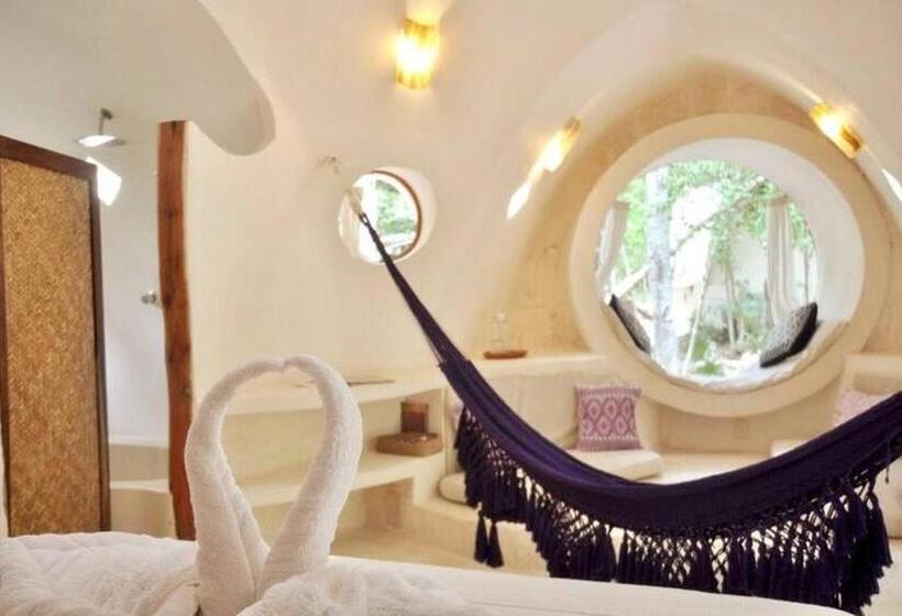 بنسيون Room In Lodge Eco Luxe Mayan Dome Cenote