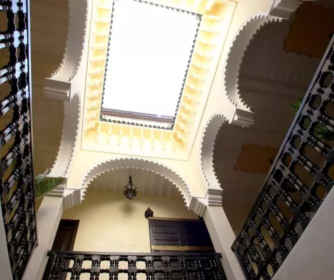 Riad La Croix Berbere De Luxe
