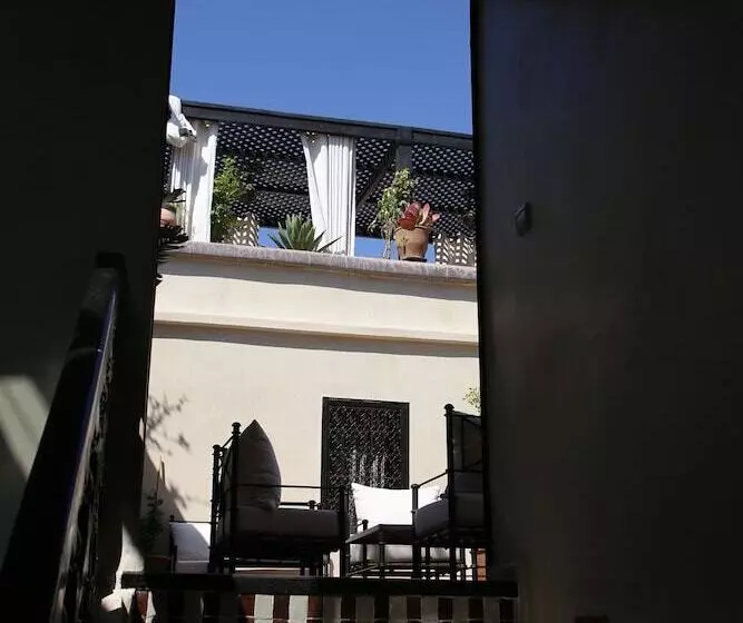 Riad La Croix Berbere De Luxe