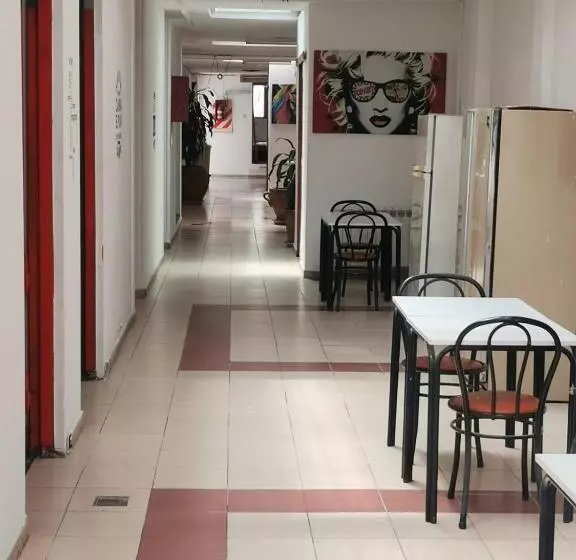 هاستل Casa De Húespedes   Obelisco
