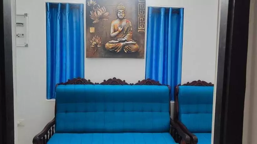 Aamiaismajoitus (B&B) Marari Blue Whale Beach House
