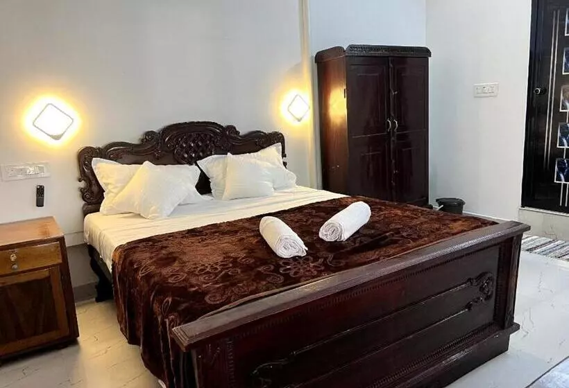 Aamiaismajoitus (B&B) Marari Blue Whale Beach House