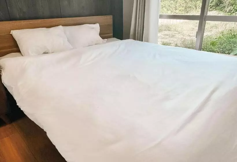 Hotelli 与那国むんぶステイ空港前